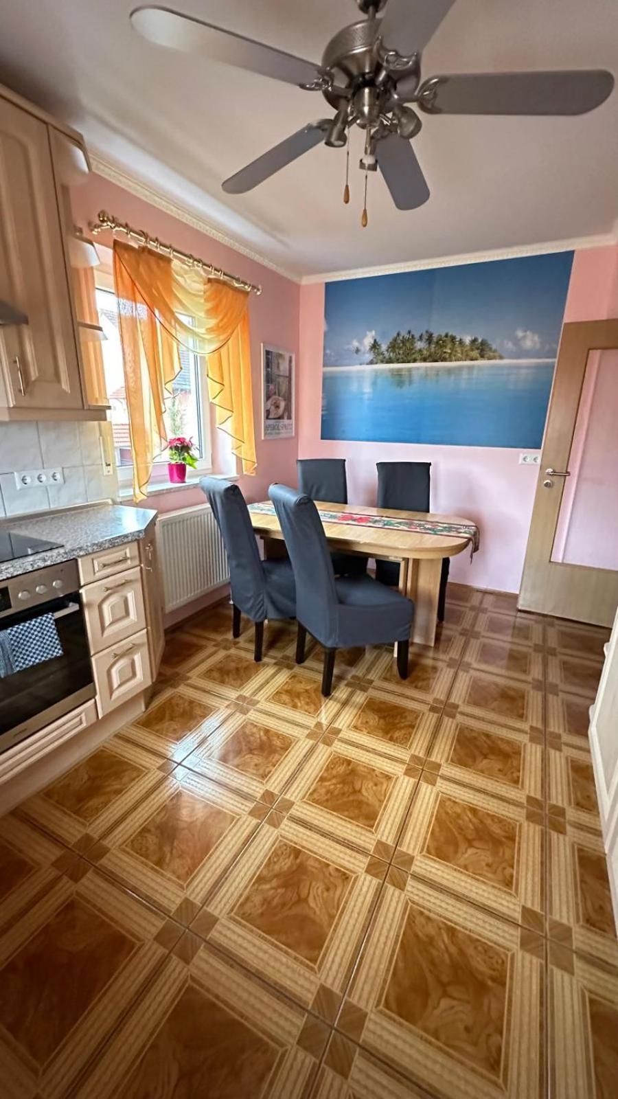Attraktive 3 Zimmer Wohnung In Ruhiger Lage Ansbach Esterno foto